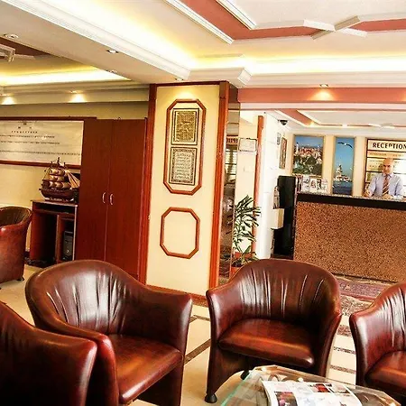 Akcinar Hotell 3*