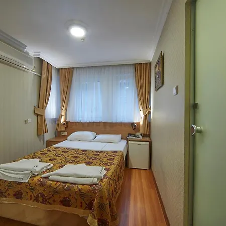Akcinar 3*